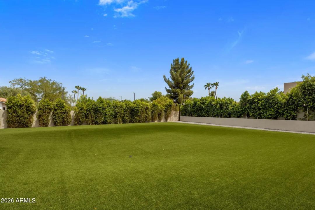 Real Estate Picture 31