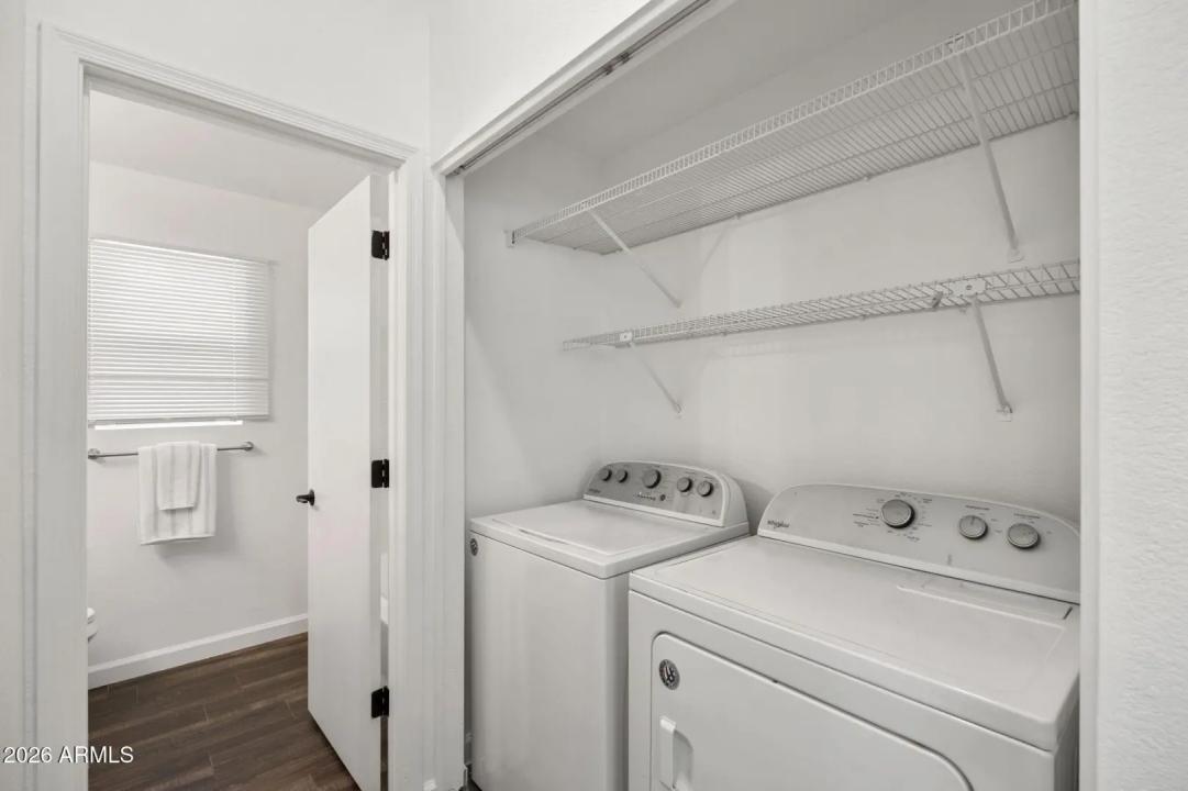 Real Estate Picture 30