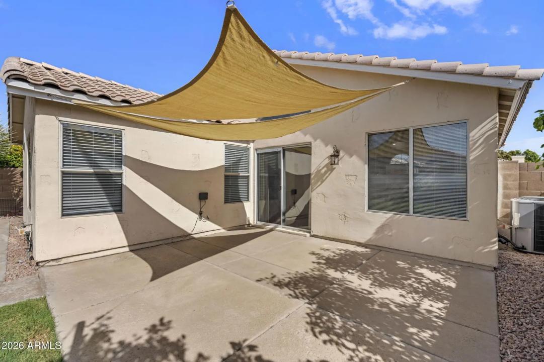 Real Estate Picture 33