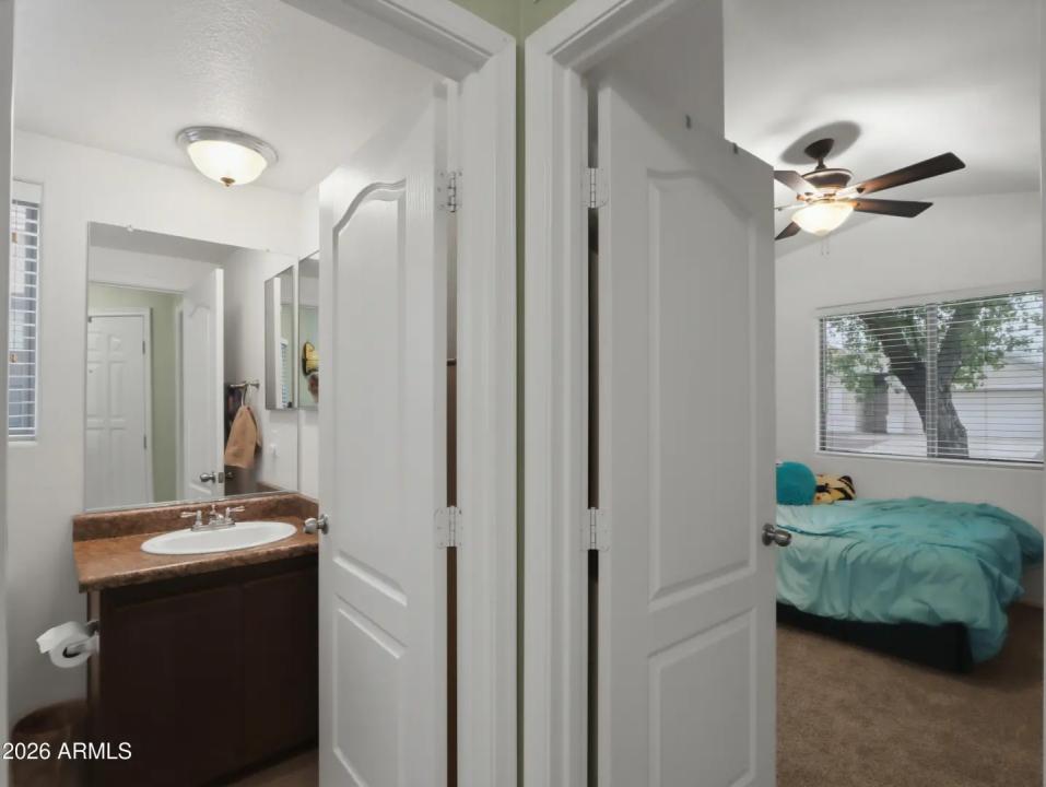 Real Estate Picture 6