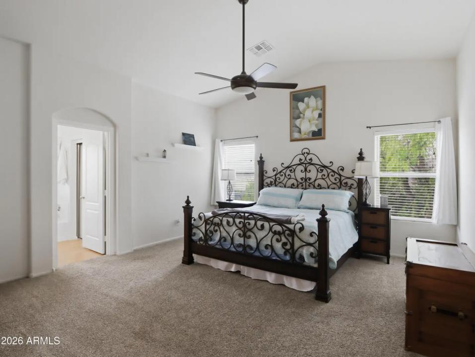 Real Estate Picture 21