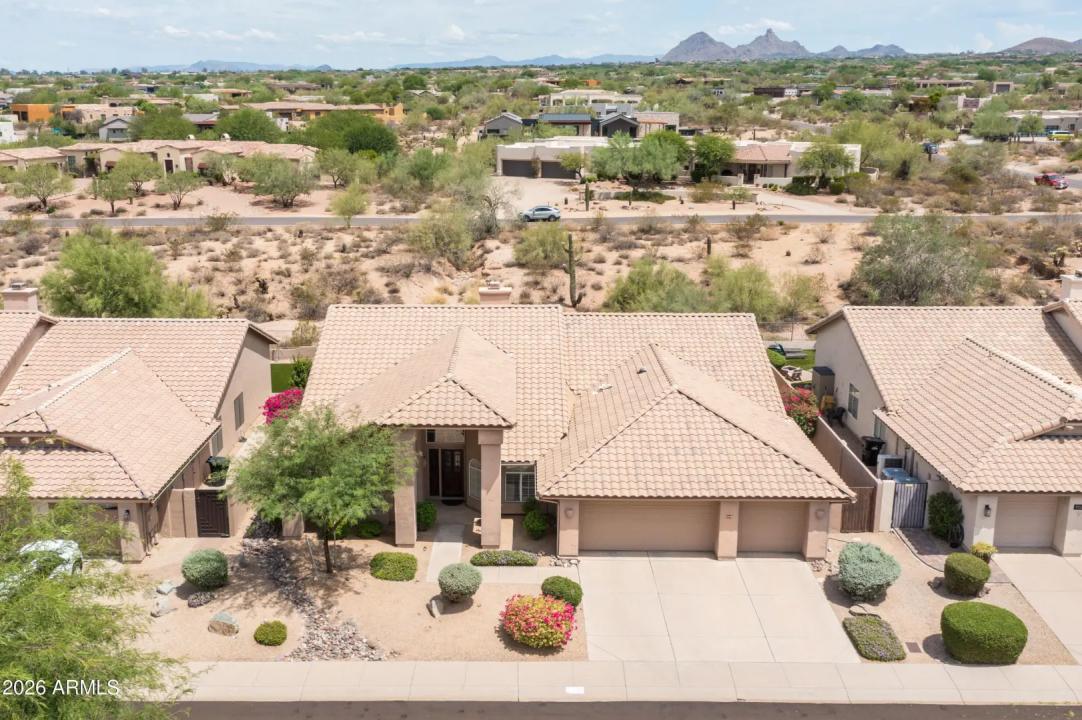 Real Estate Picture 2
