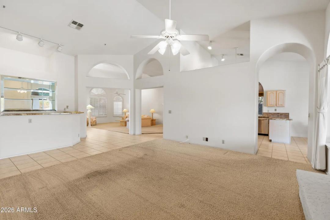 Real Estate Picture 20