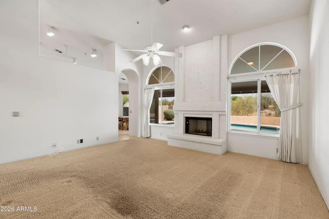 Real Estate Picture 21