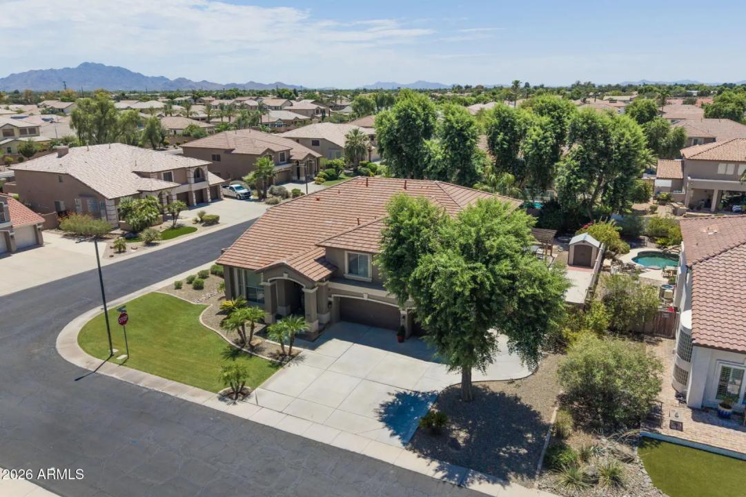 Real Estate Picture 71