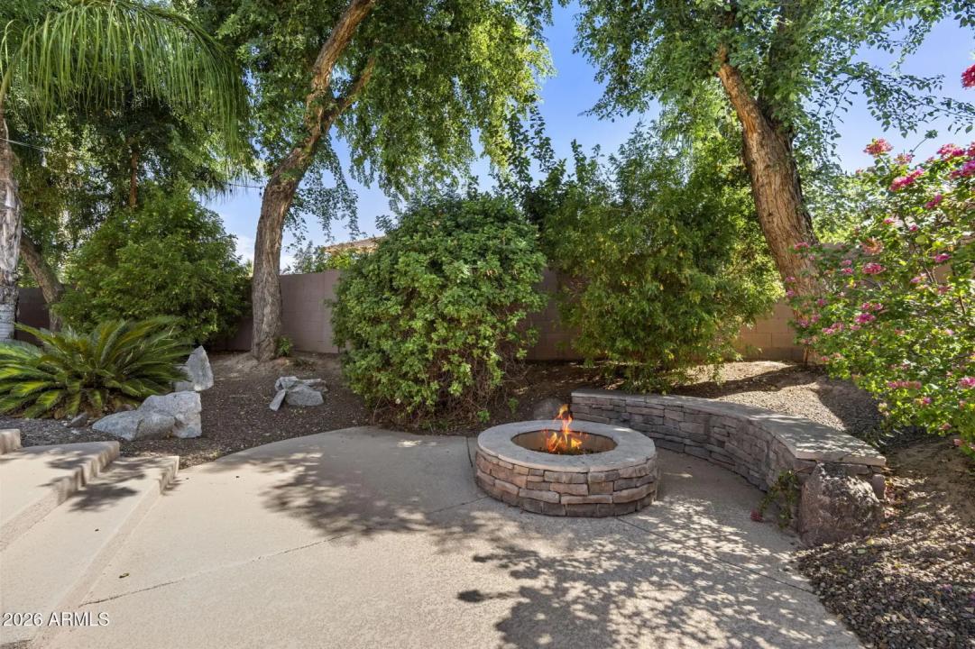 Real Estate Picture 64