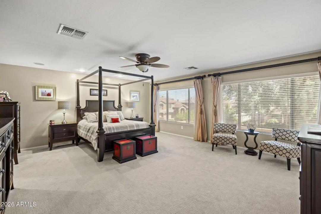 Real Estate Picture 44