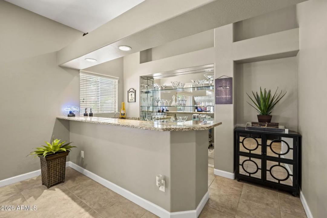 Real Estate Picture 33