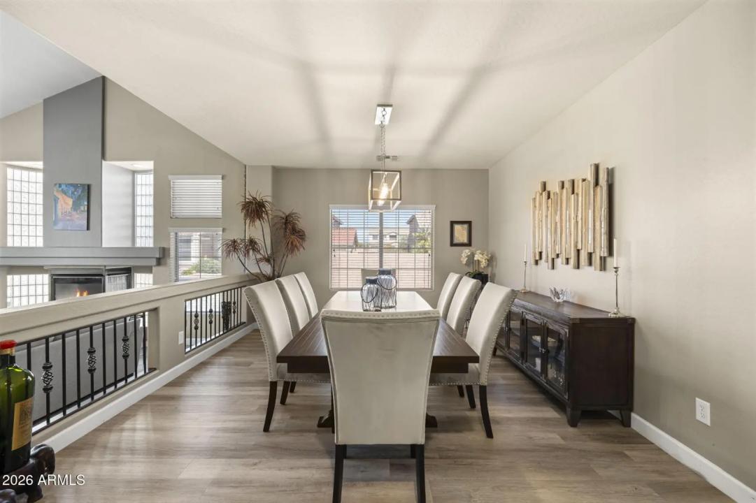 Real Estate Picture 15
