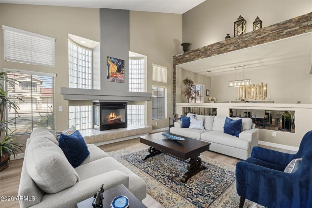 Real Estate Picture 9