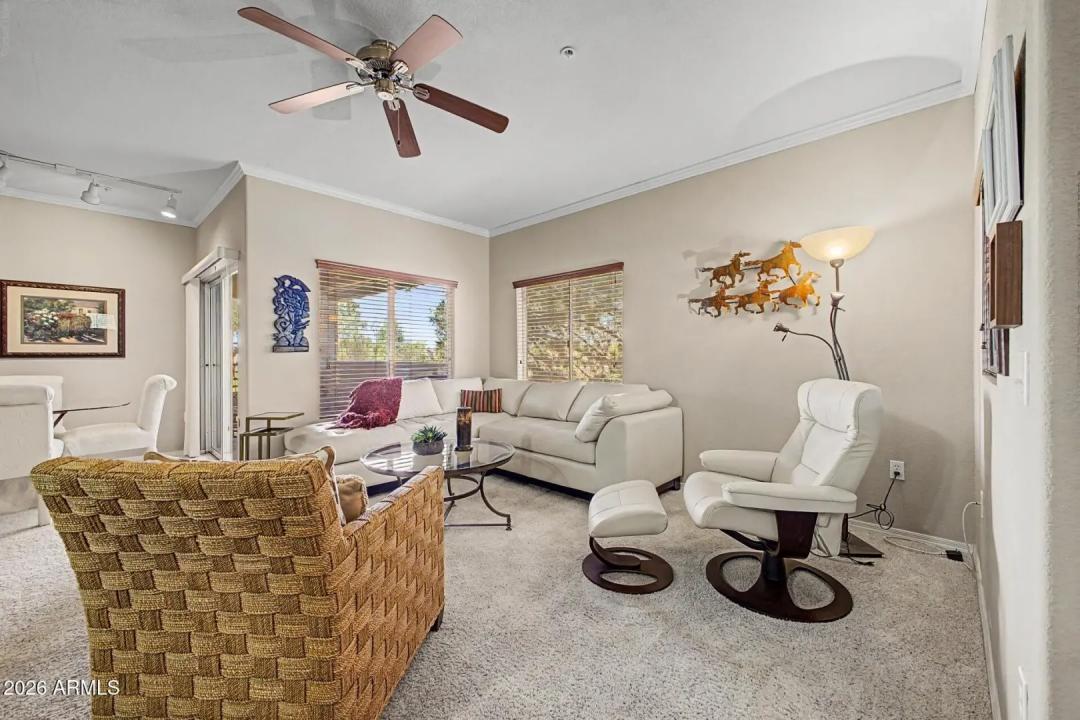 Real Estate Picture 6