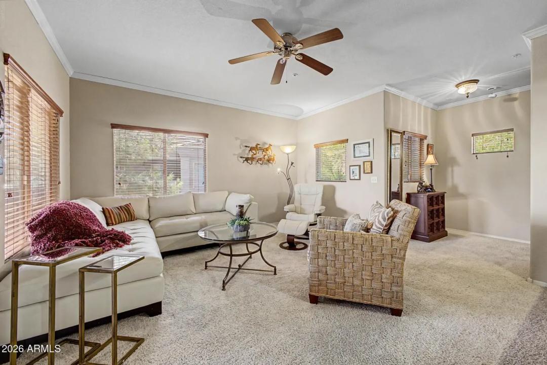 Real Estate Picture 7