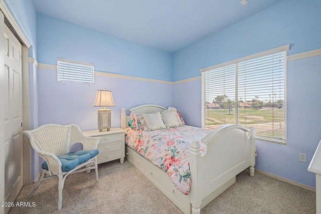 Real Estate Picture 18