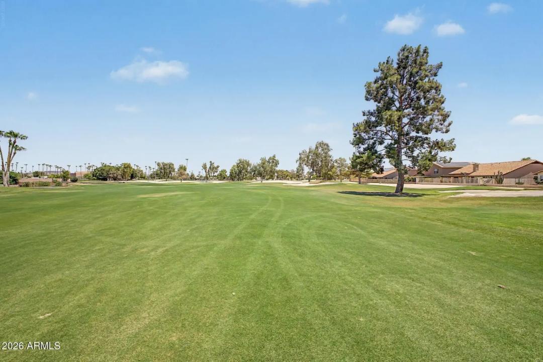 Real Estate Picture 32