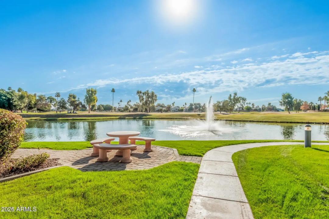 Real Estate Picture 29