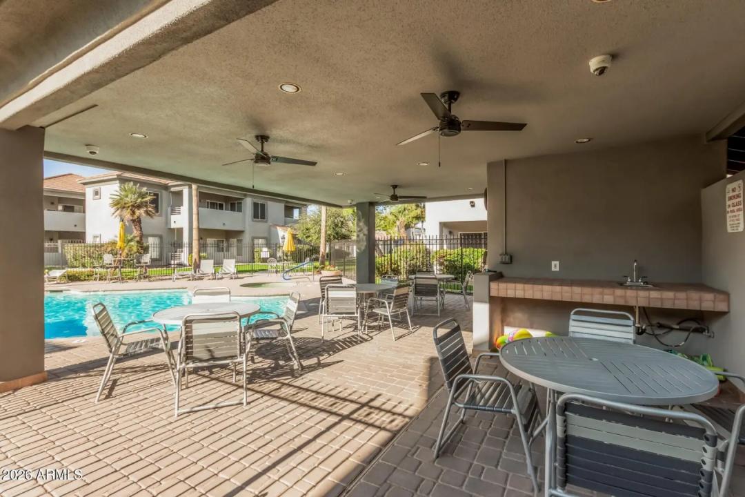 Real Estate Picture 28