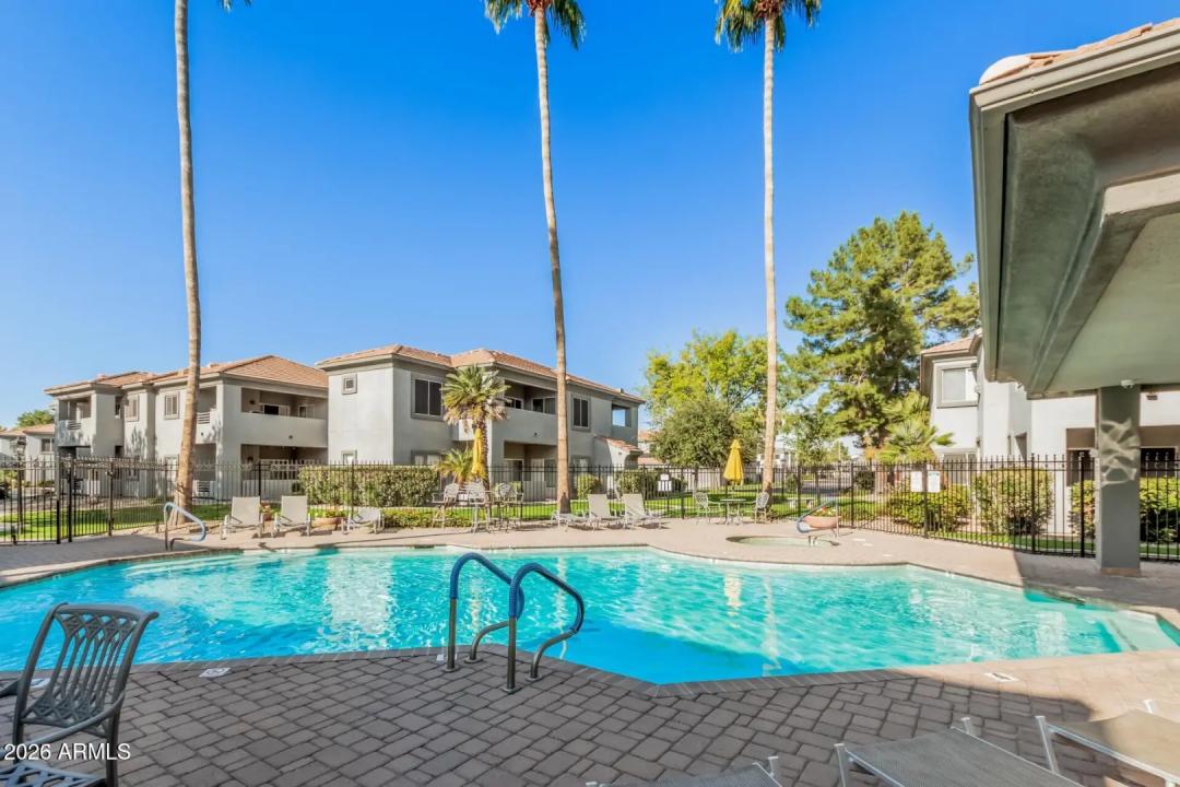 Real Estate Picture 27