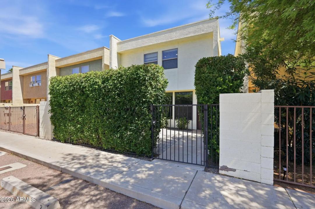 2929 N 39TH Street 6 Phoenix AZ 85018