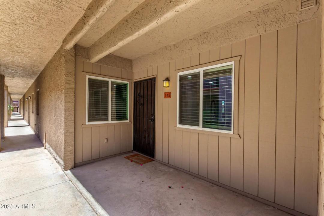 Real Estate Picture 3