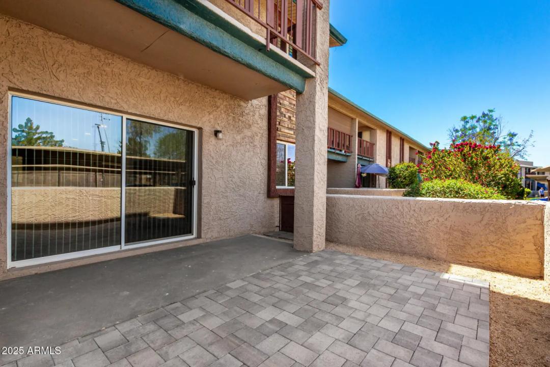 Real Estate Picture 24