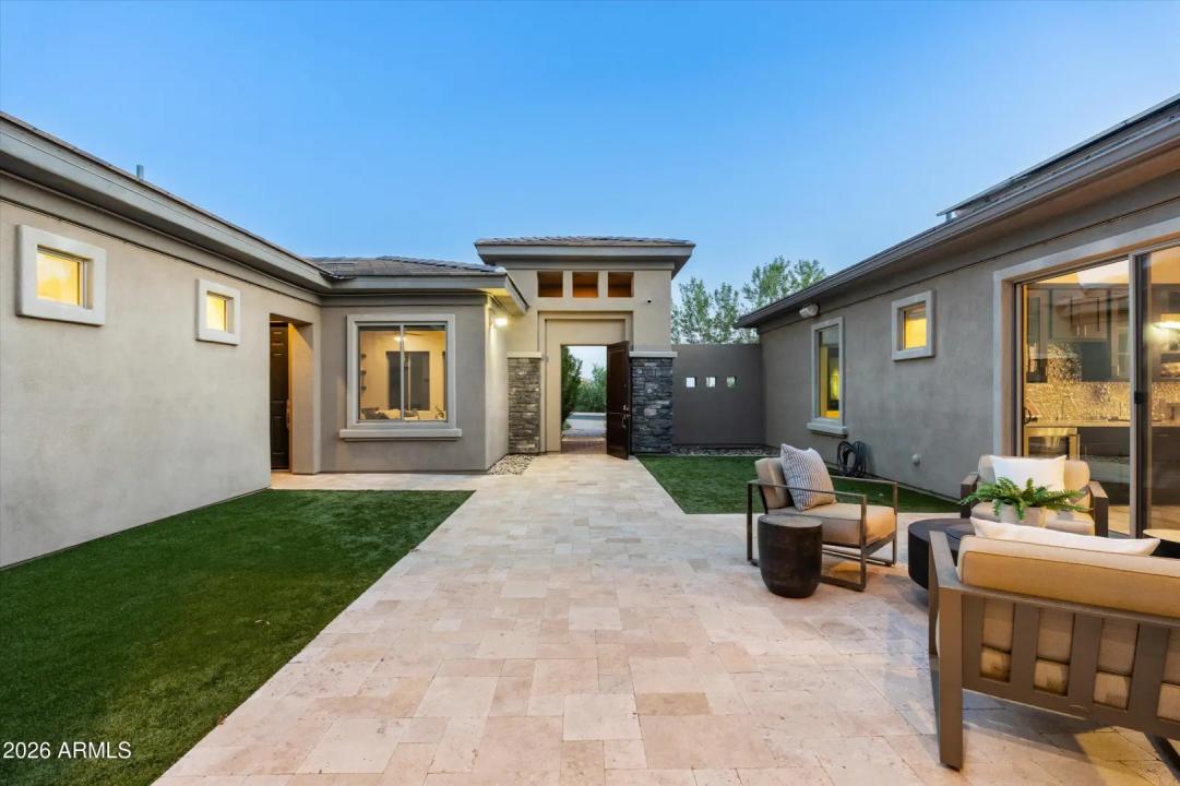 Real Estate Picture 44