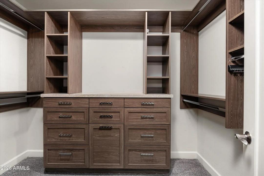 Real Estate Picture 25