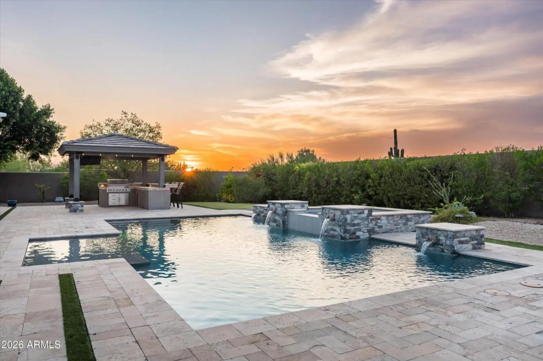 Real Estate Picture 41
