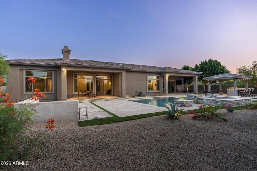 Real Estate Picture 34