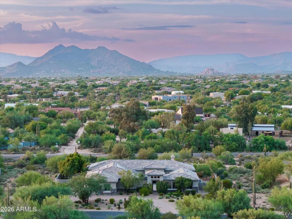 Real Estate Picture 45