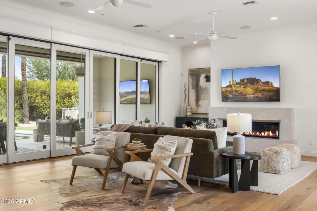 Real Estate Picture 2