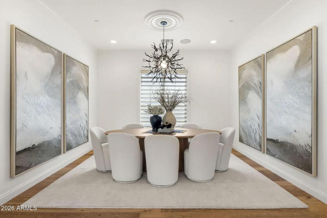 Real Estate Picture 13
