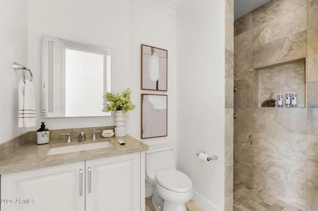 Real Estate Picture 21