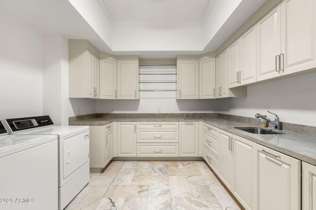 Real Estate Picture 23