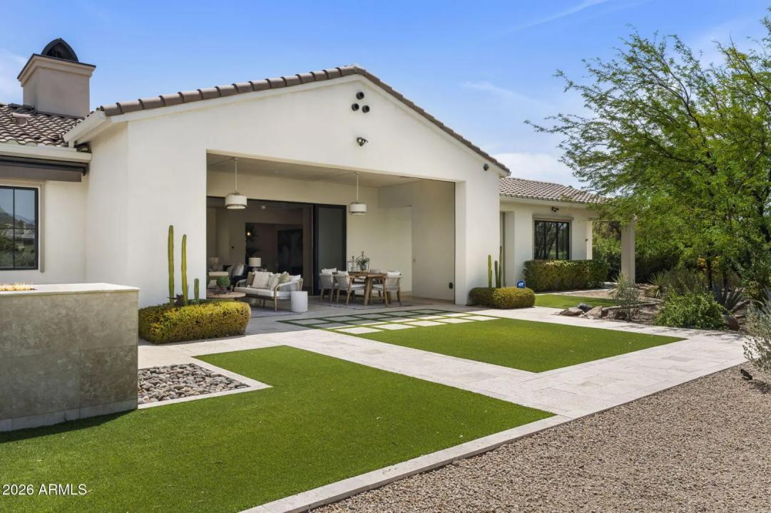 Real Estate Picture 28