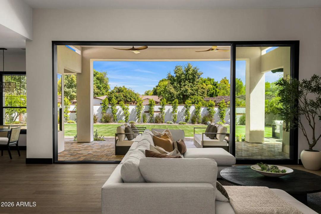 Real Estate Picture 2