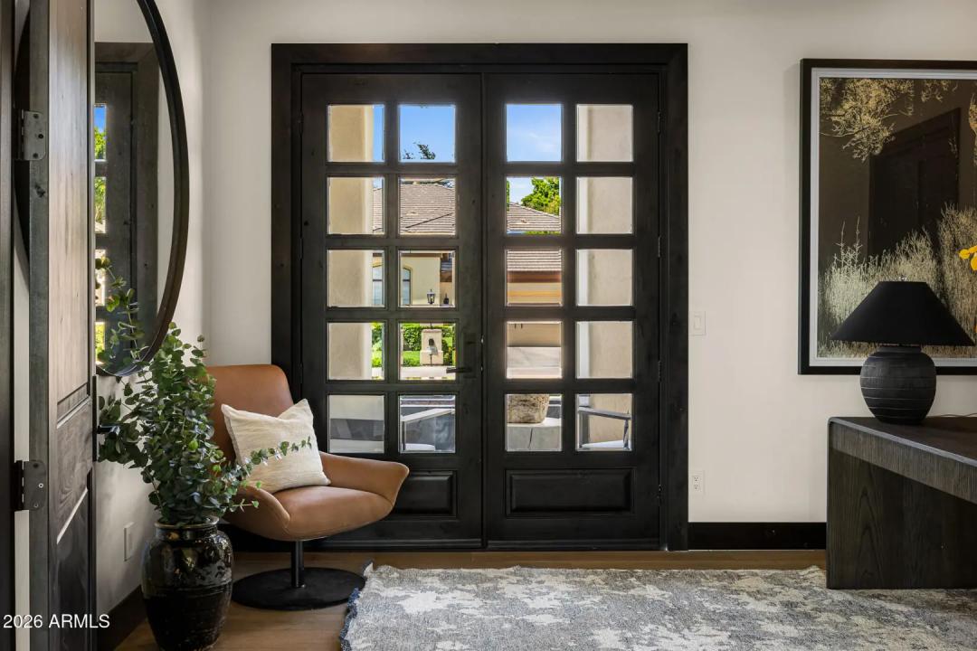Real Estate Picture 17
