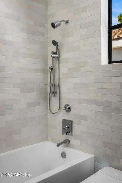 Real Estate Picture 22
