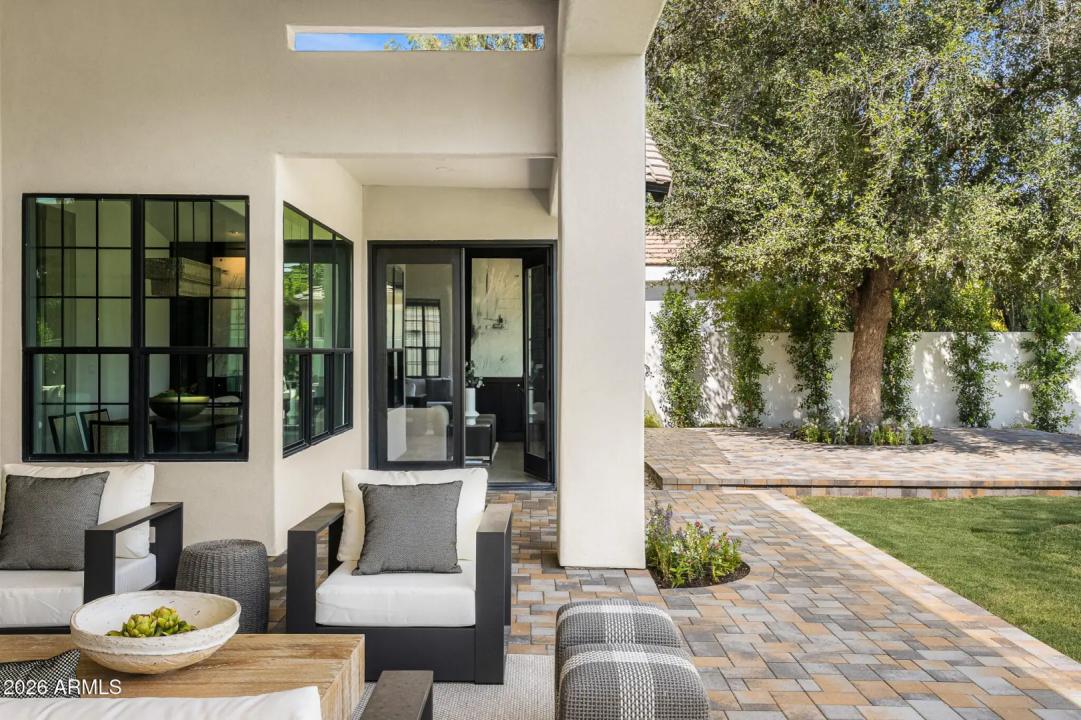 Real Estate Picture 27