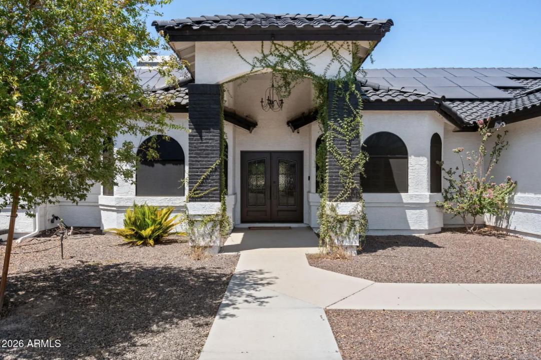 Real Estate Picture 2