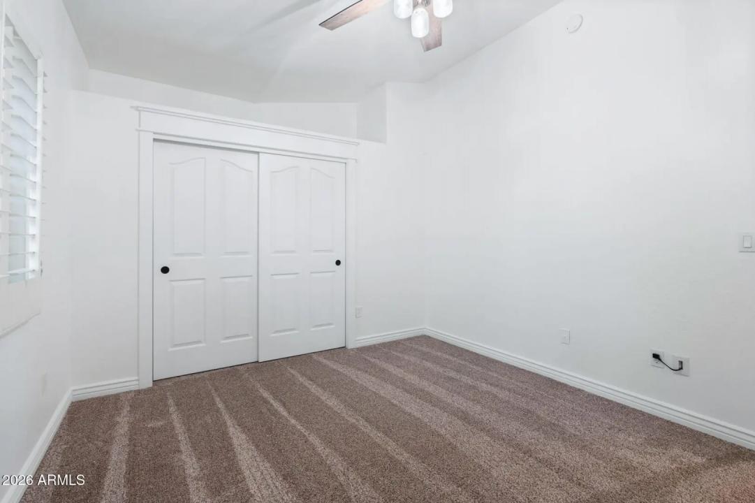 Real Estate Picture 26