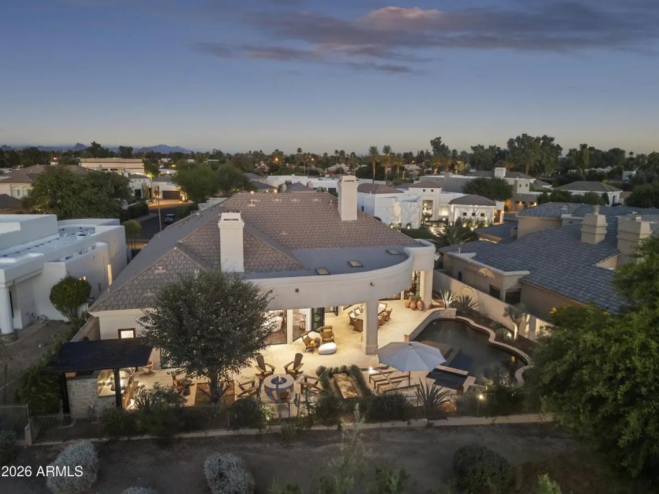 Real Estate Picture 2