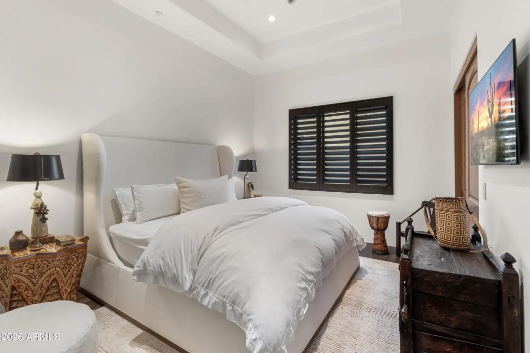 Real Estate Picture 36