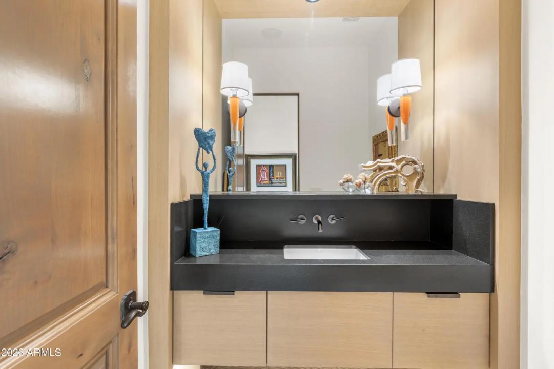 Real Estate Picture 45