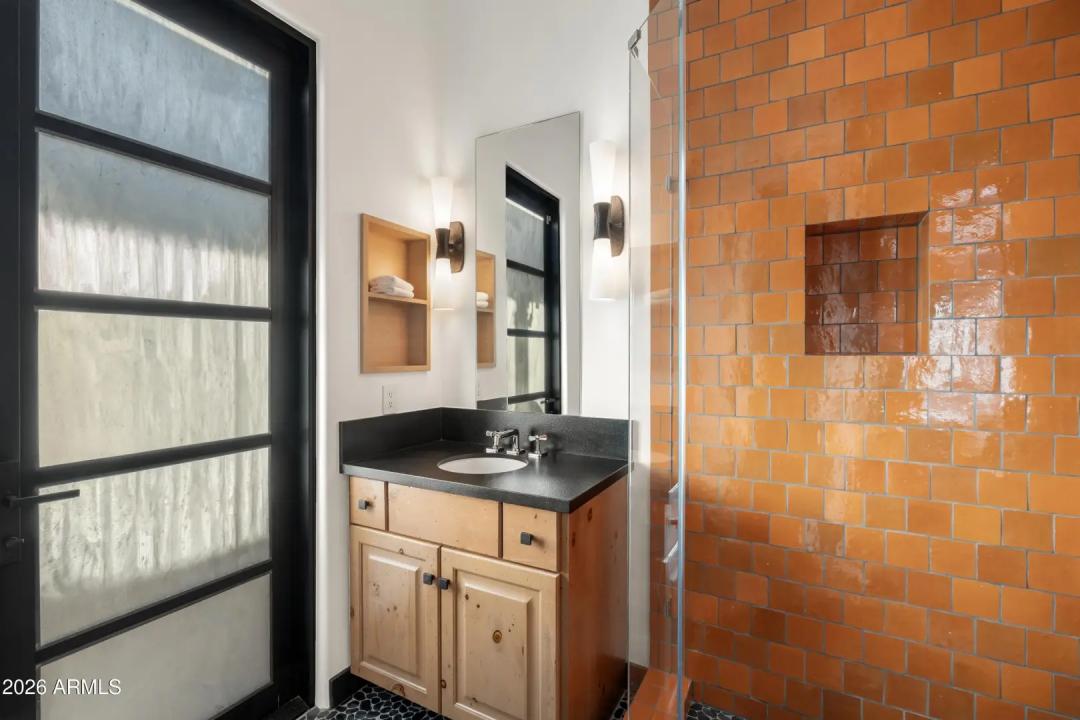 Real Estate Picture 48