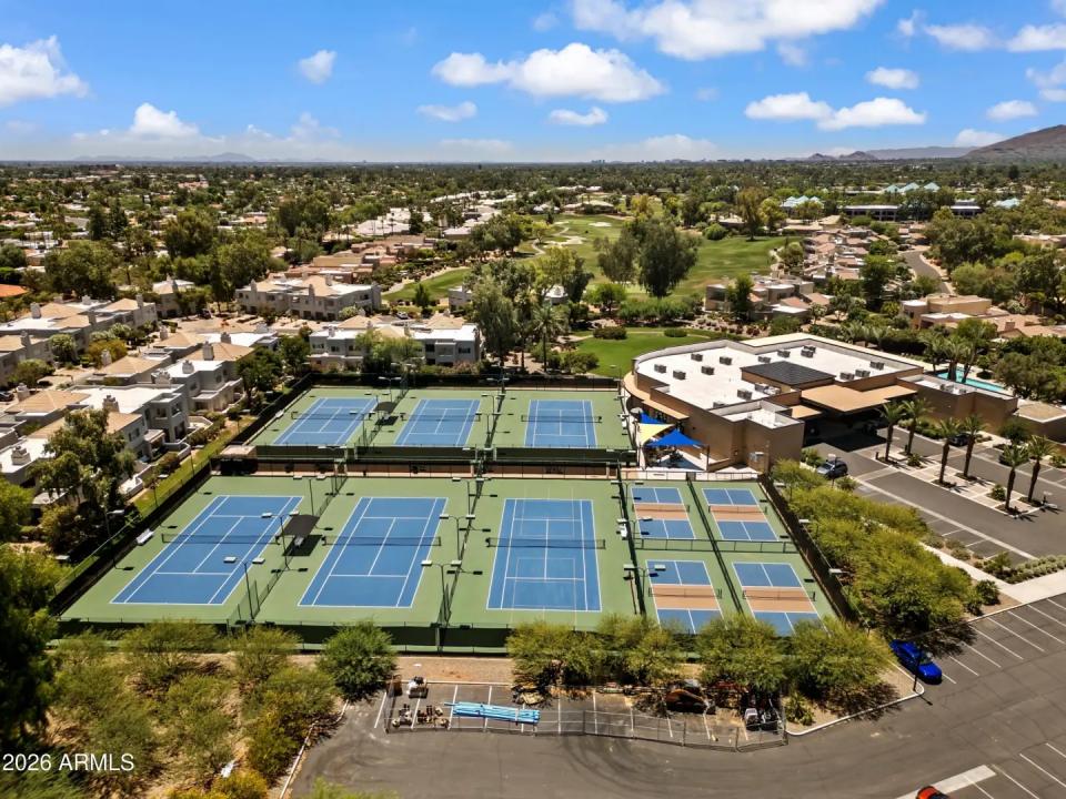 Real Estate Picture 80