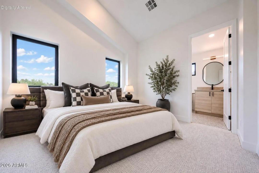 Real Estate Picture 29
