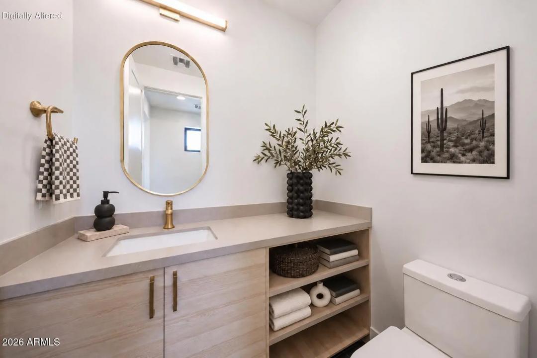 Real Estate Picture 23