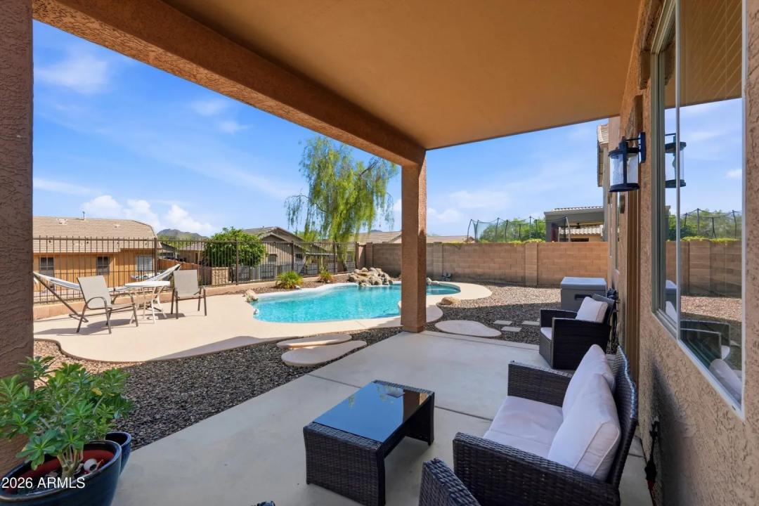 Real Estate Picture 33