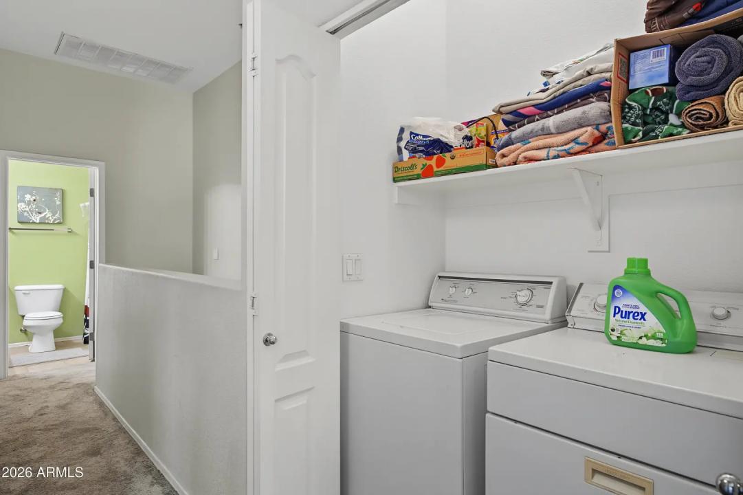 Real Estate Picture 11