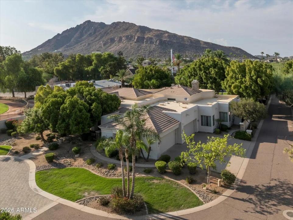 Real Estate Picture 40